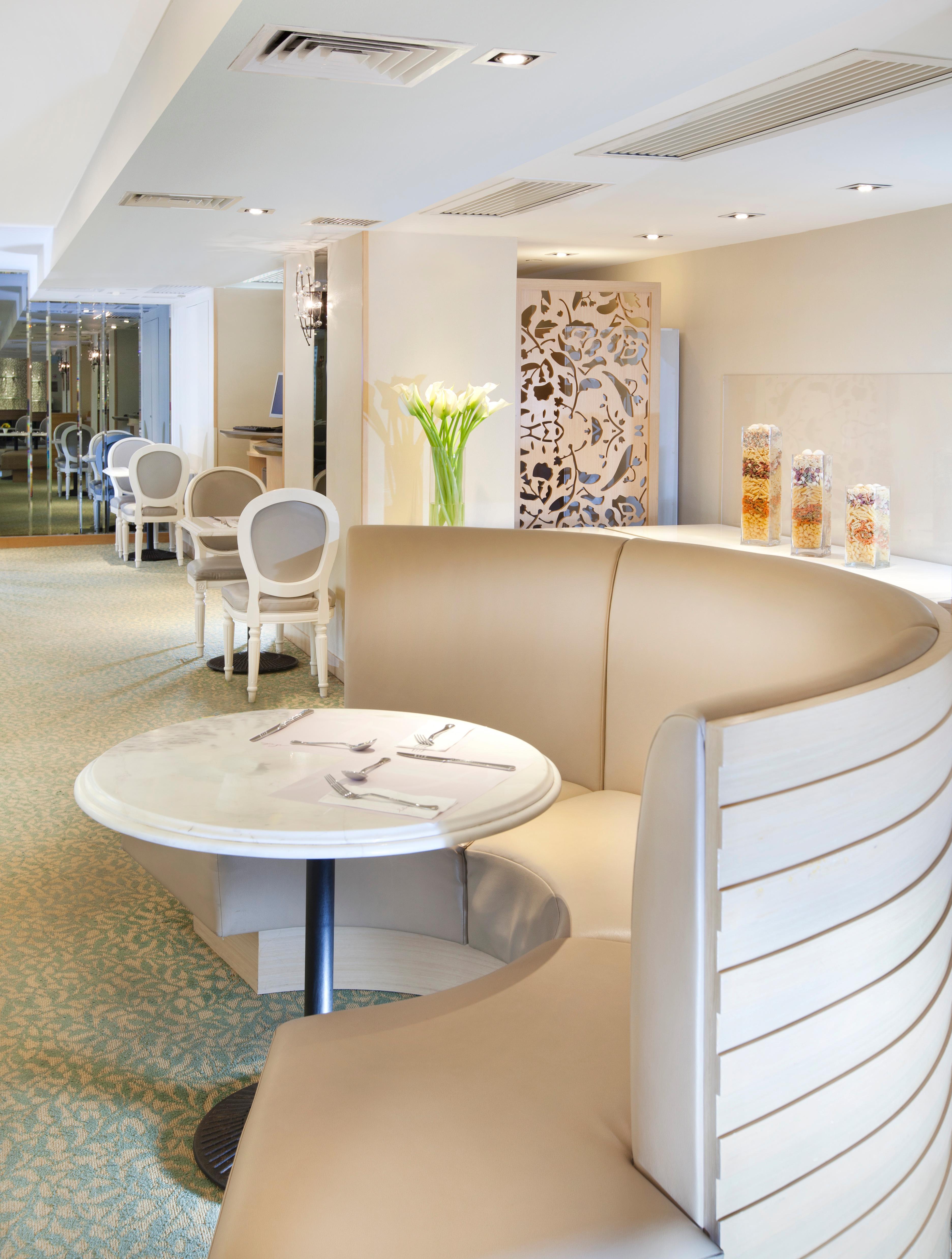 Silka Seaview Hotel Hong Kong Exterior photo
