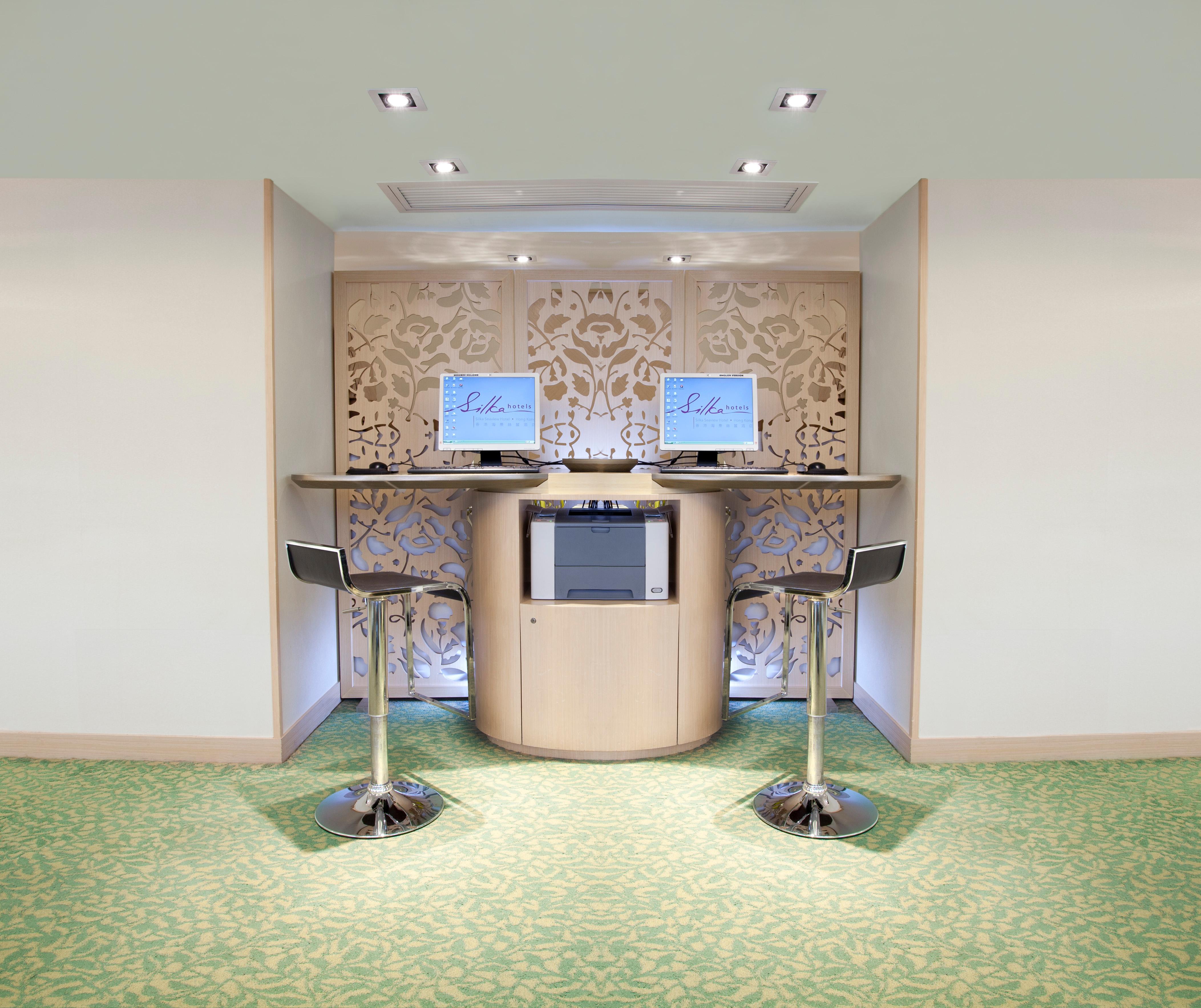 Silka Seaview Hotel Hong Kong Exterior photo