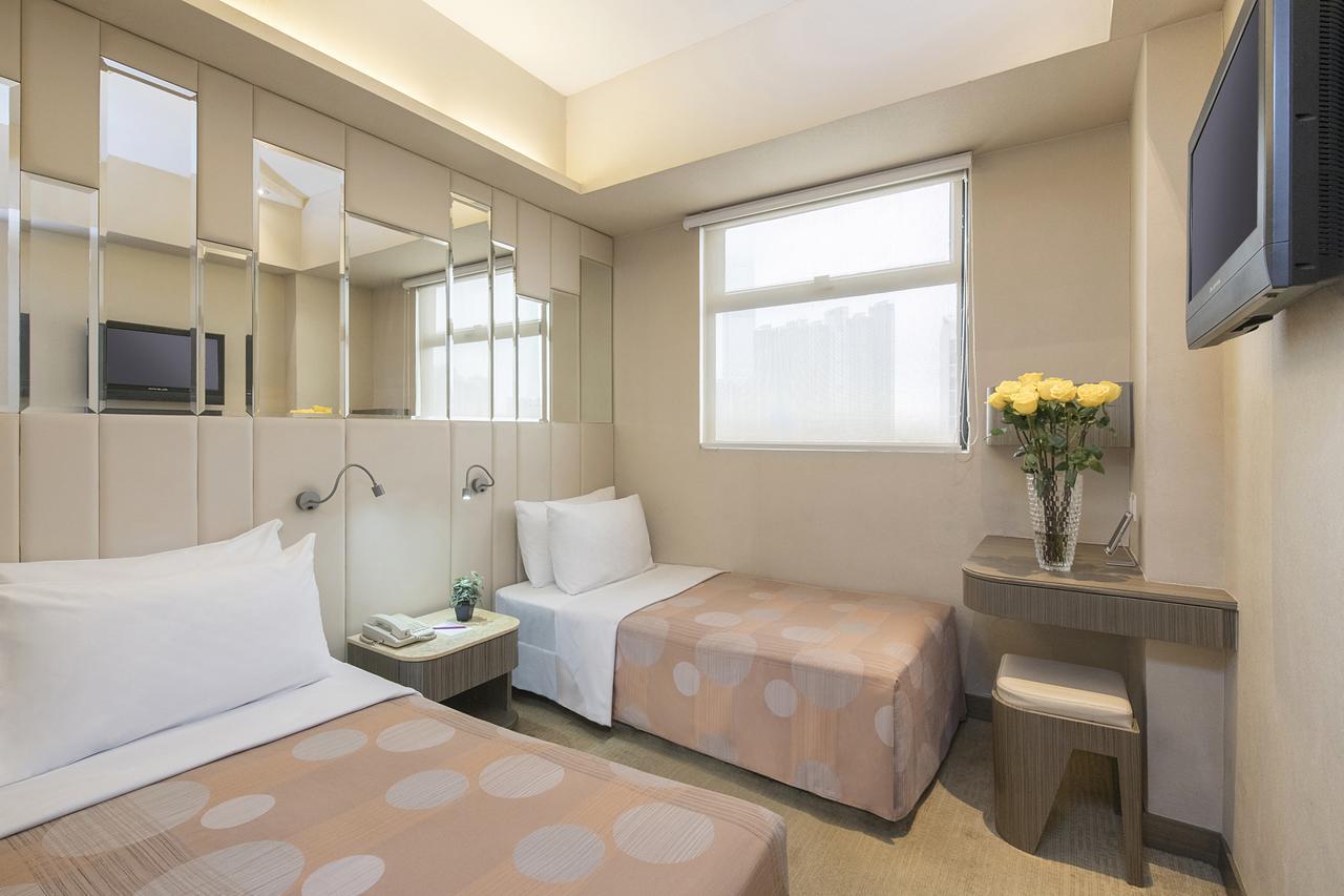 Silka Seaview Hotel Hong Kong Exterior photo