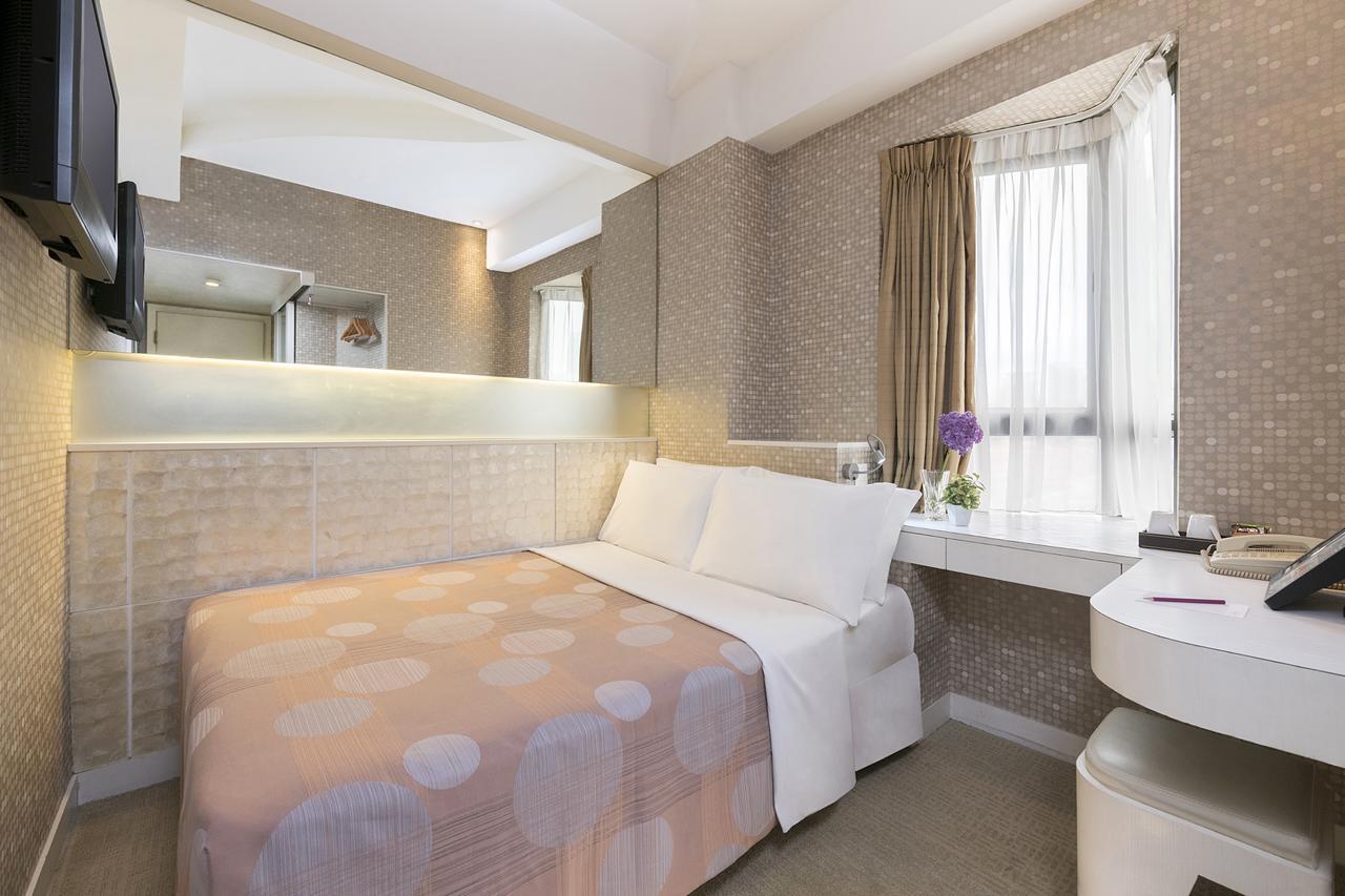 Silka Seaview Hotel Hong Kong Exterior photo